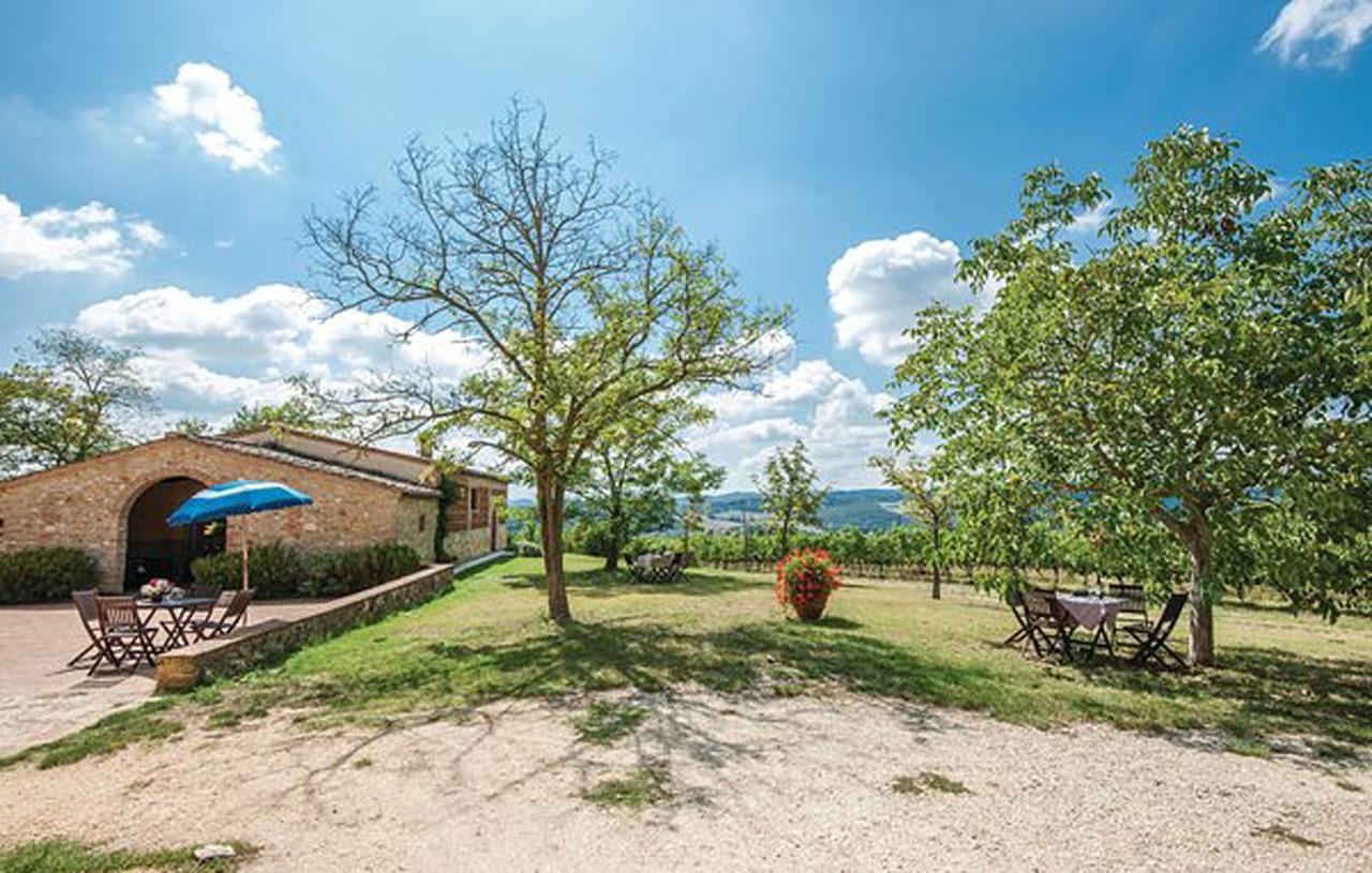 Agriturismo Fattoria Il Piano - Appartamento Stalla - Сан-Джиминьяно Экстерьер фото